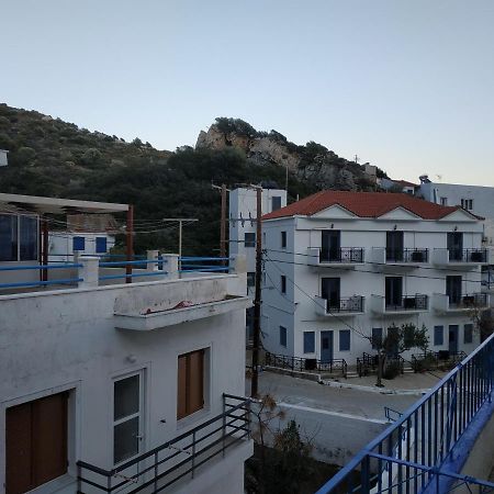 Stamatia'S Rooms Agios Kirykos  Luaran gambar